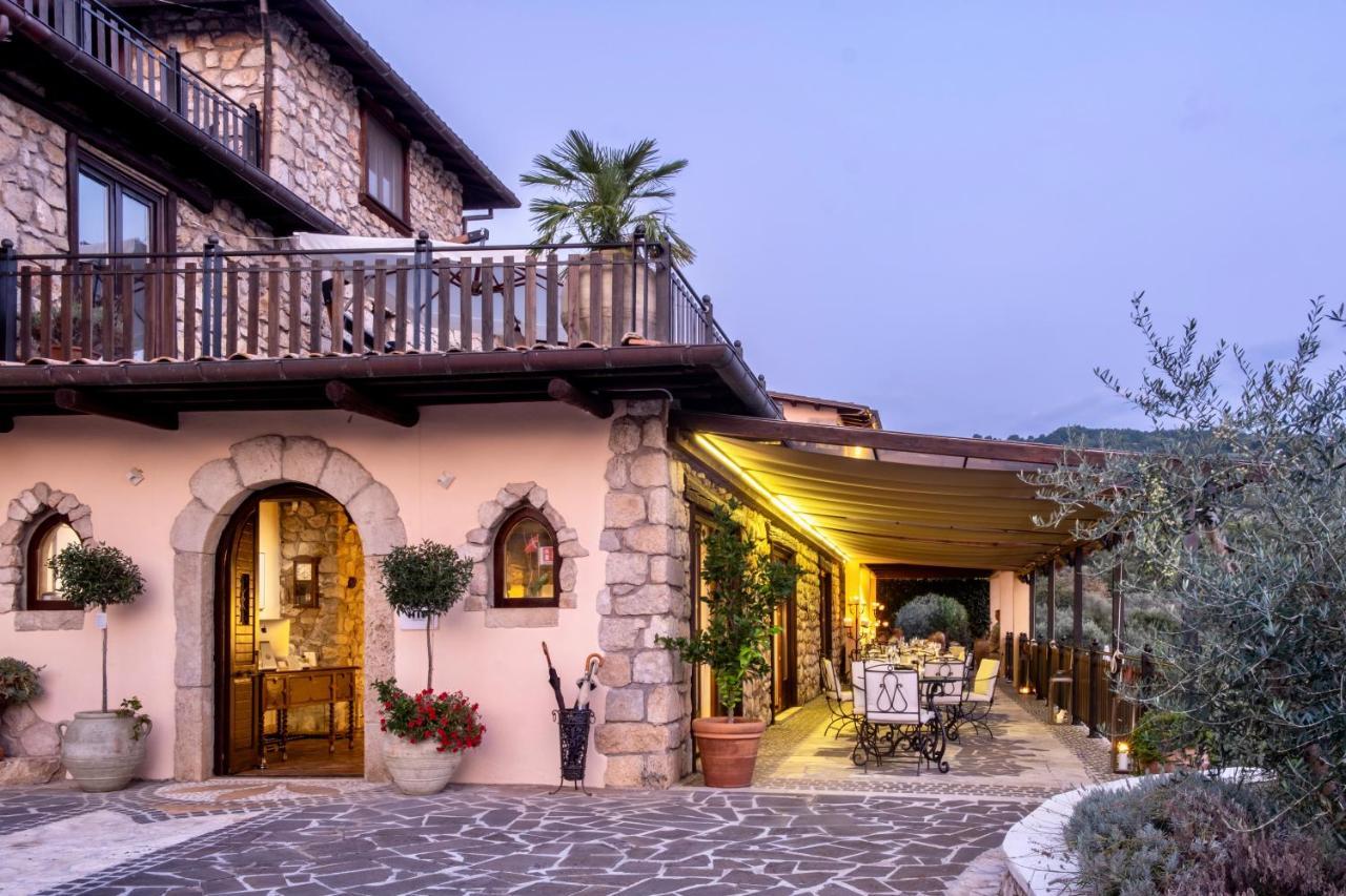 Casale San Pietro Bed & Breakfast Anagni Exterior photo