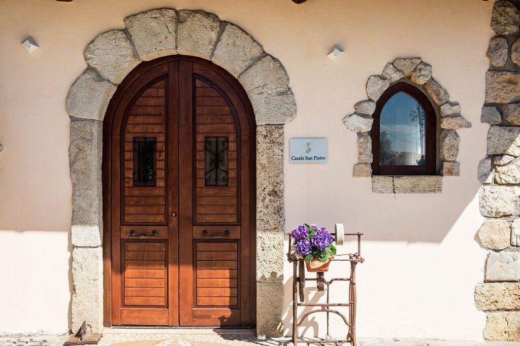 Casale San Pietro Bed & Breakfast Anagni Exterior photo